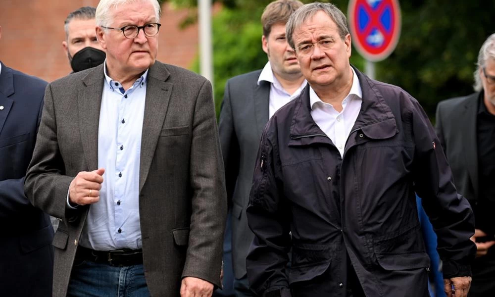 Σάλος στη Γερμανία: Γελάκια Λάσετ πίσω από την πλάτη του Στάινμαϊερ